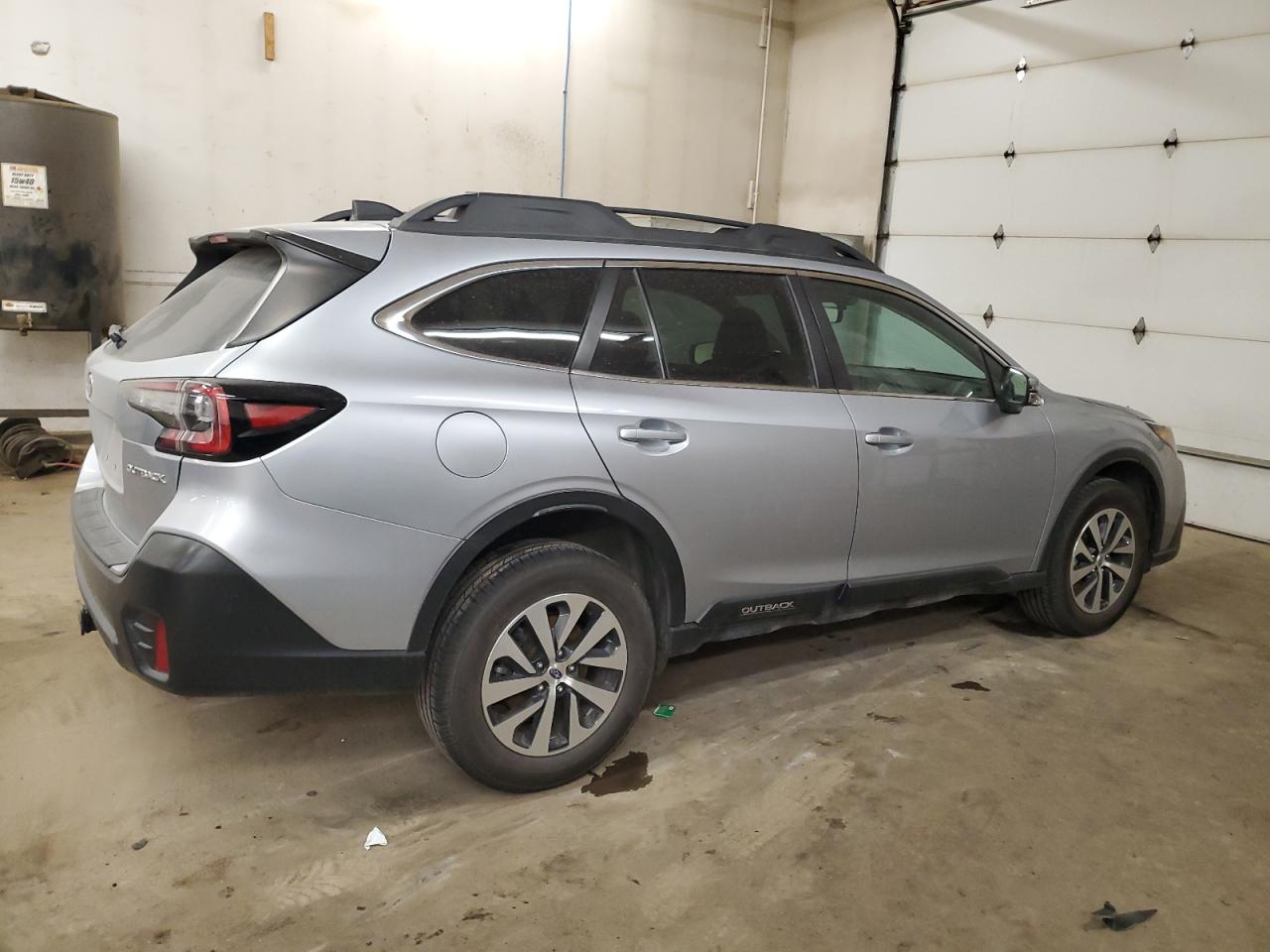 2021 Subaru Outback - Image 3