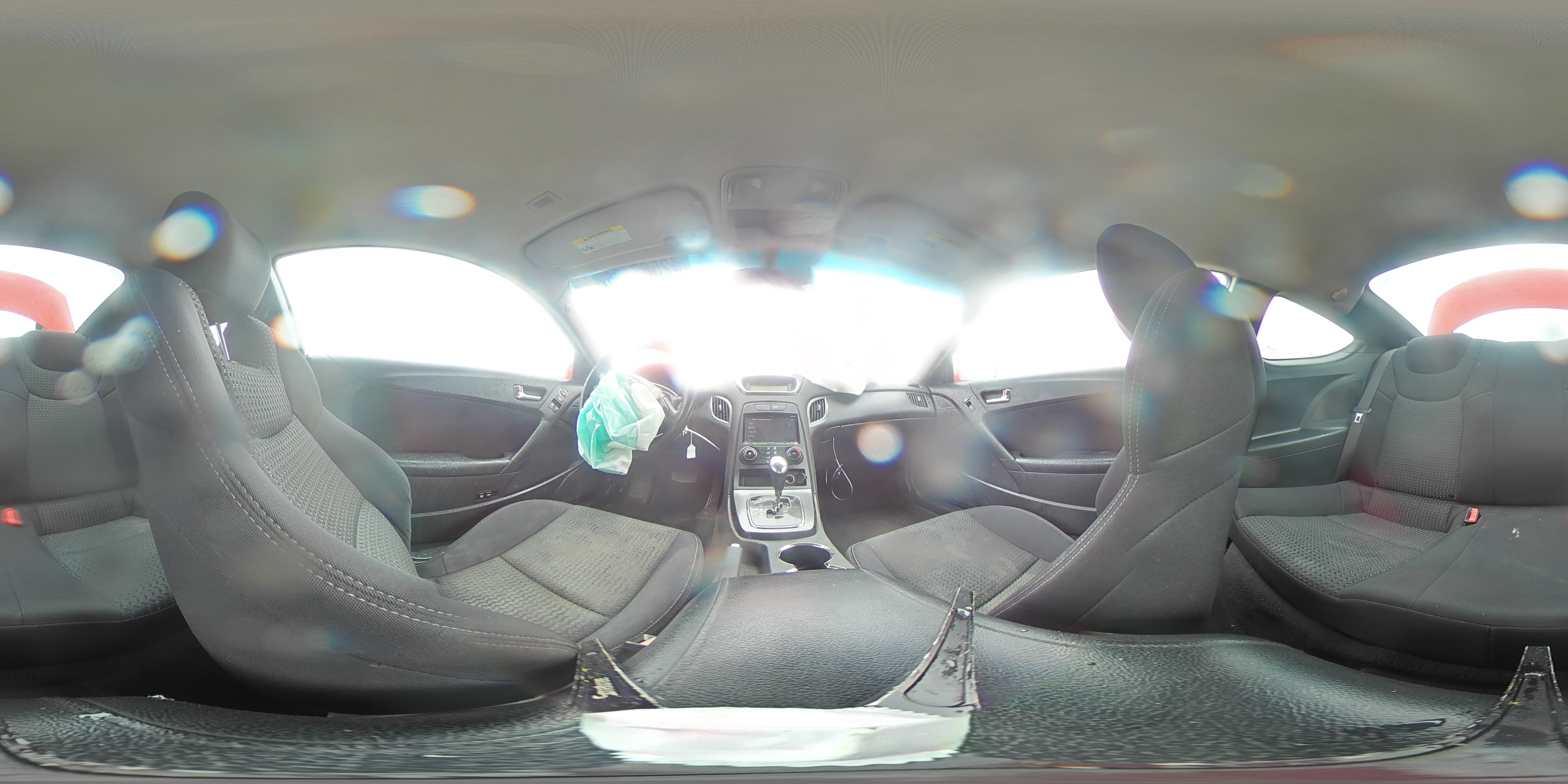 2012 Hyundai Genesis - Image 12