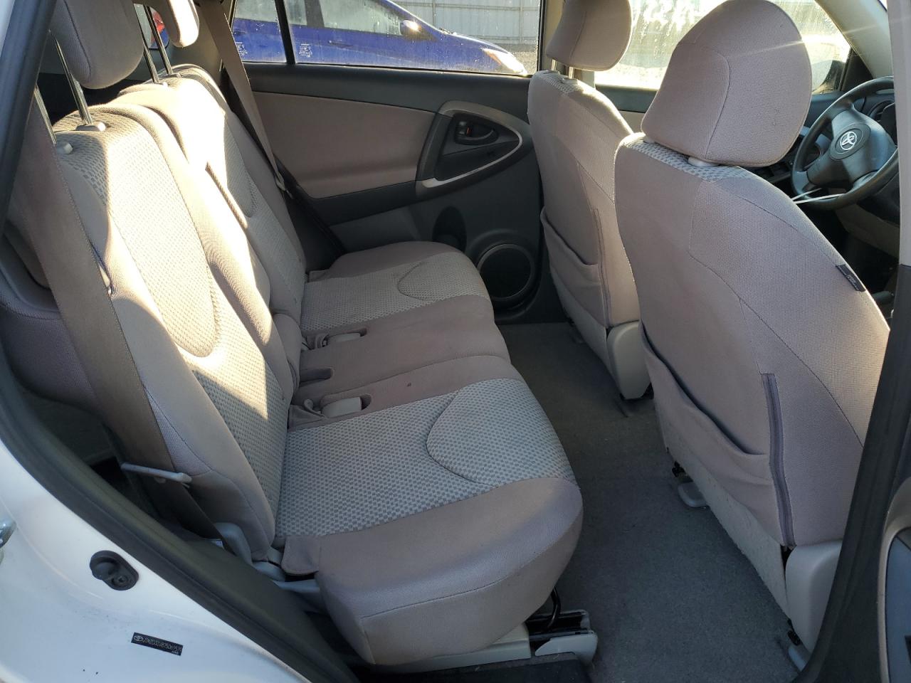 2007 Toyota RAV 4 - Image 11