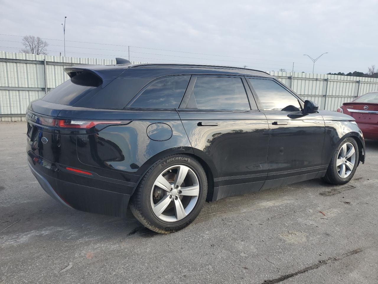 2018 Land Rover Range Rover - Image 3