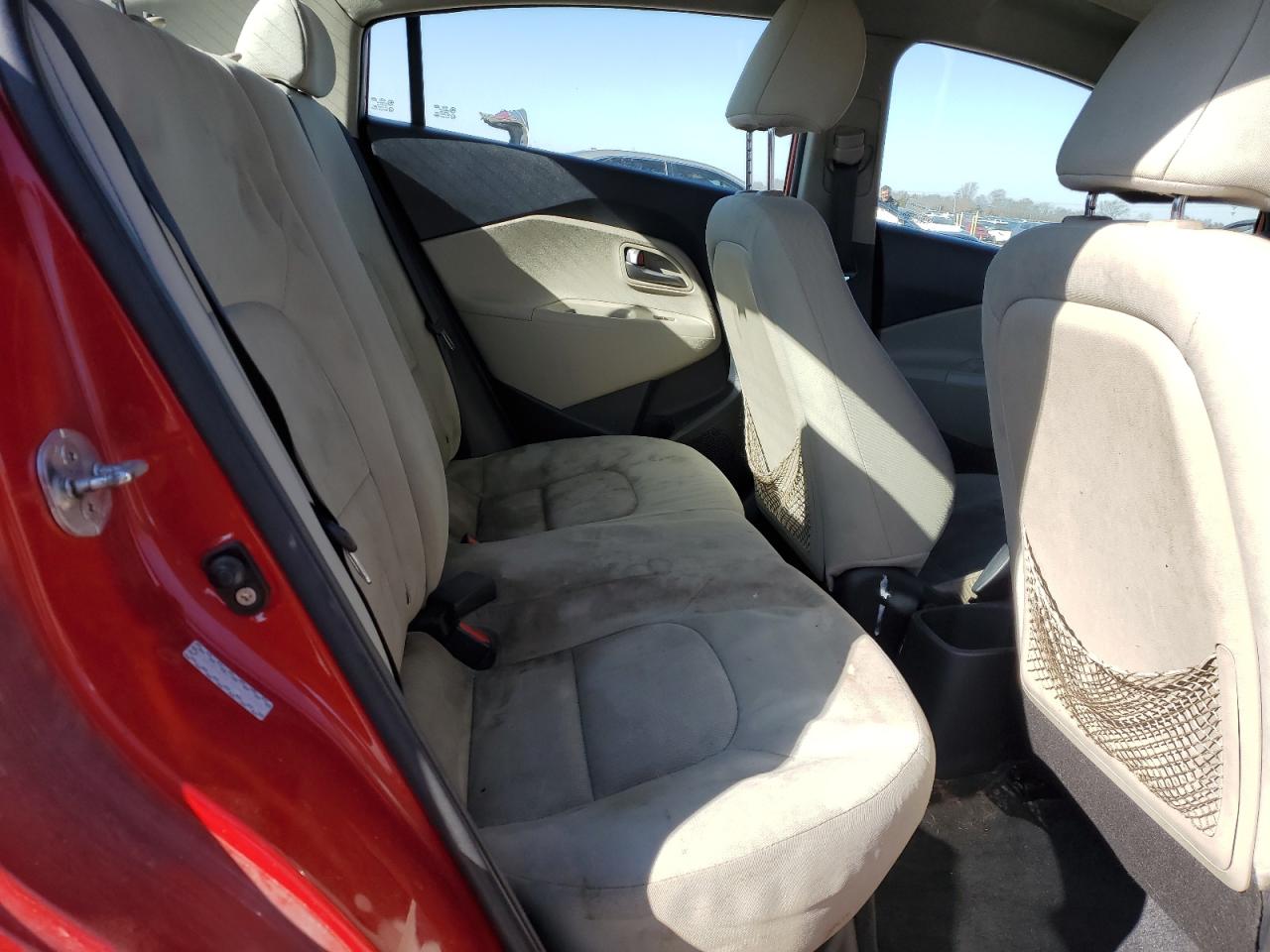 2013 Kia Rio - Image 10