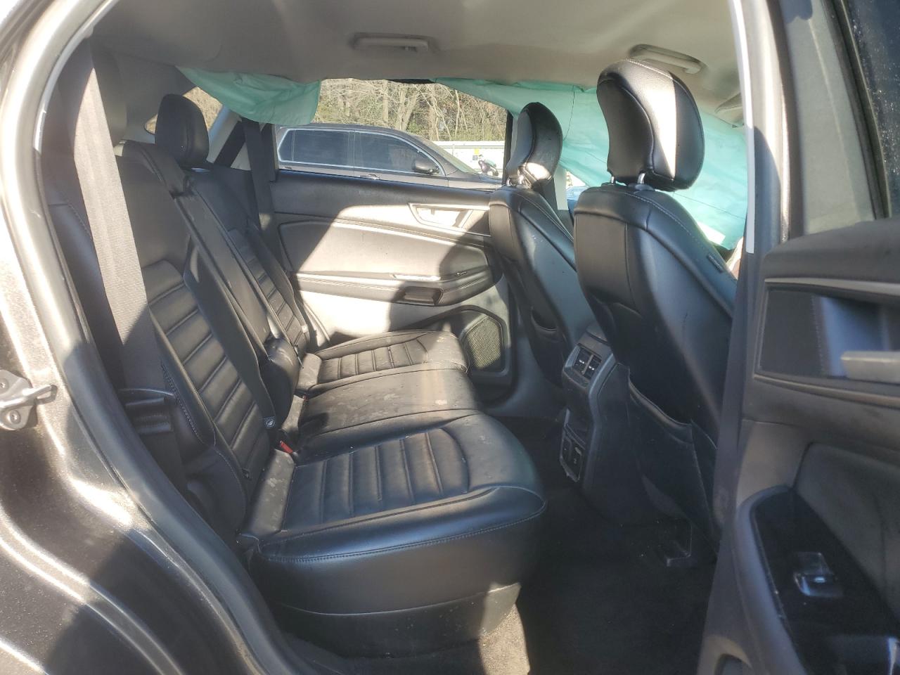 2015 Ford Edge - Image 11
