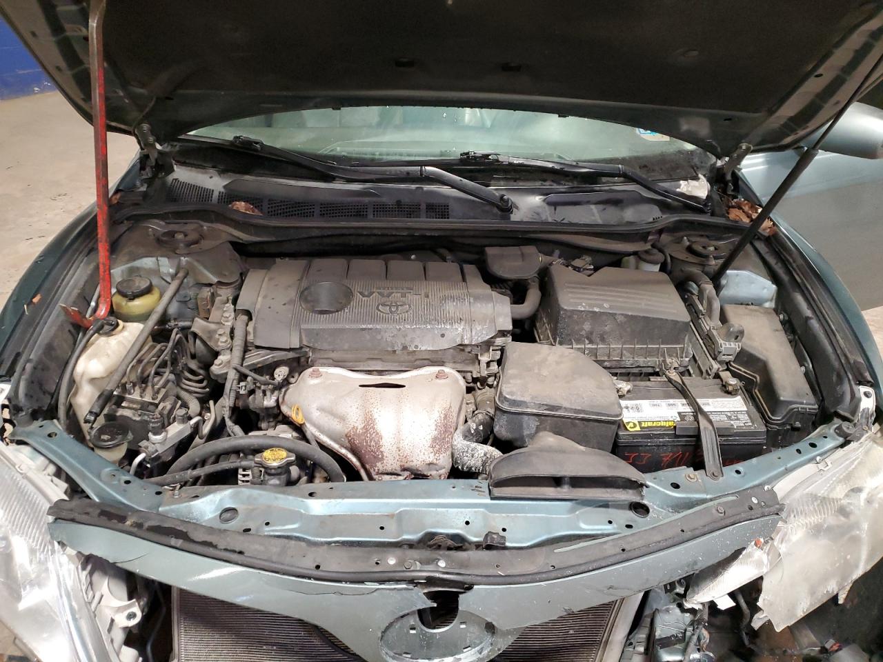 2011 Toyota Camry - Image 11