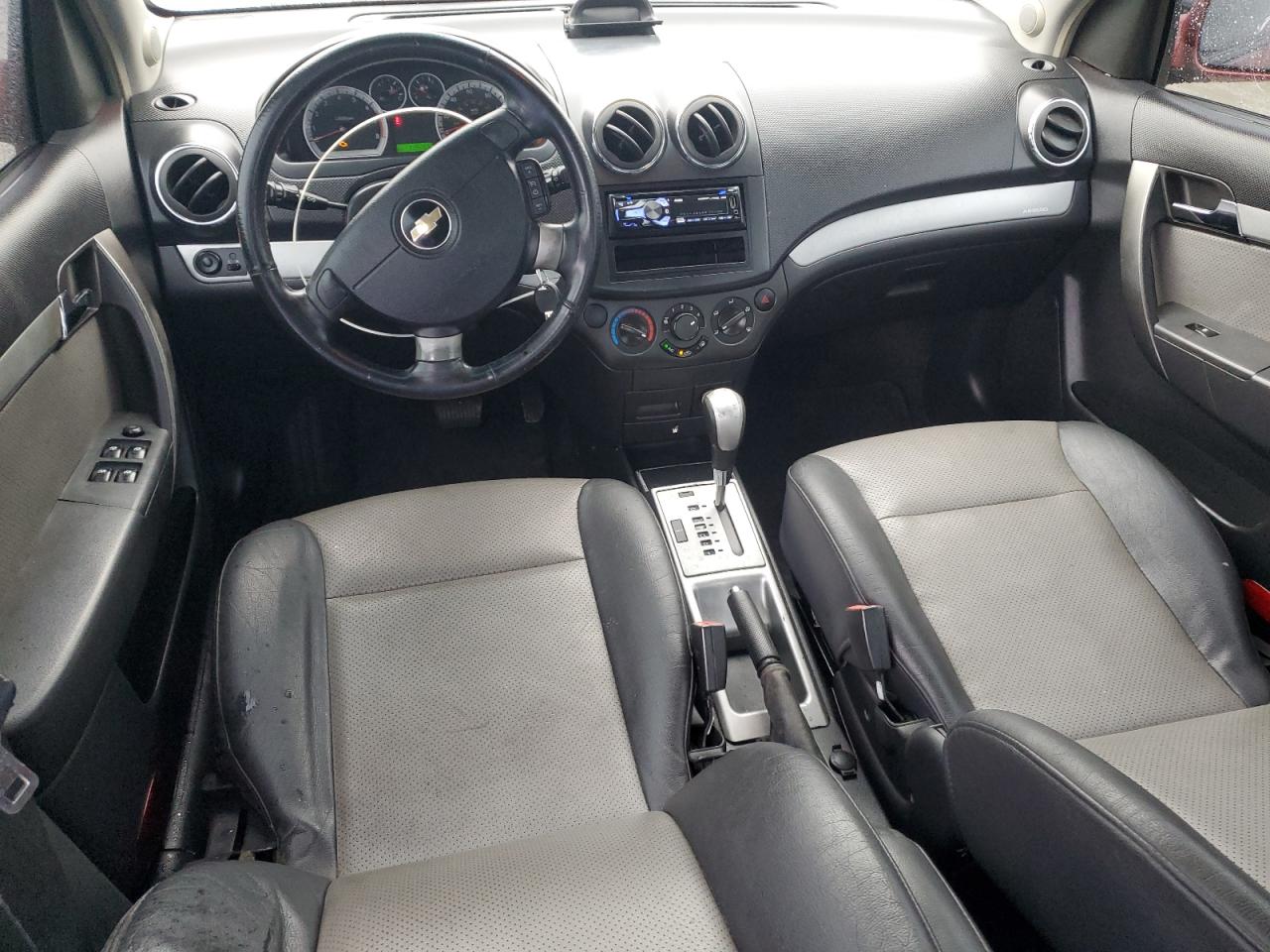 2011 Chevrolet Aveo - Image 8