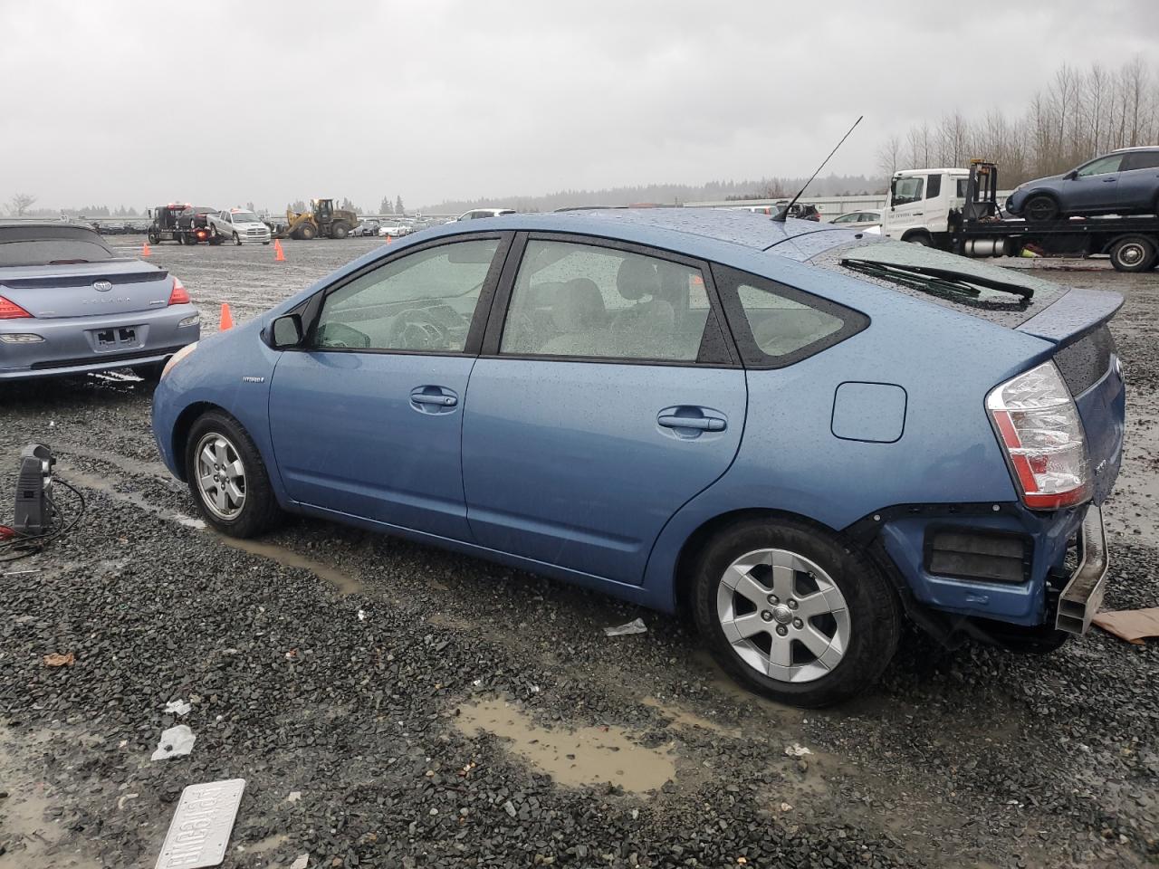 2006 Toyota Prius - Image 2