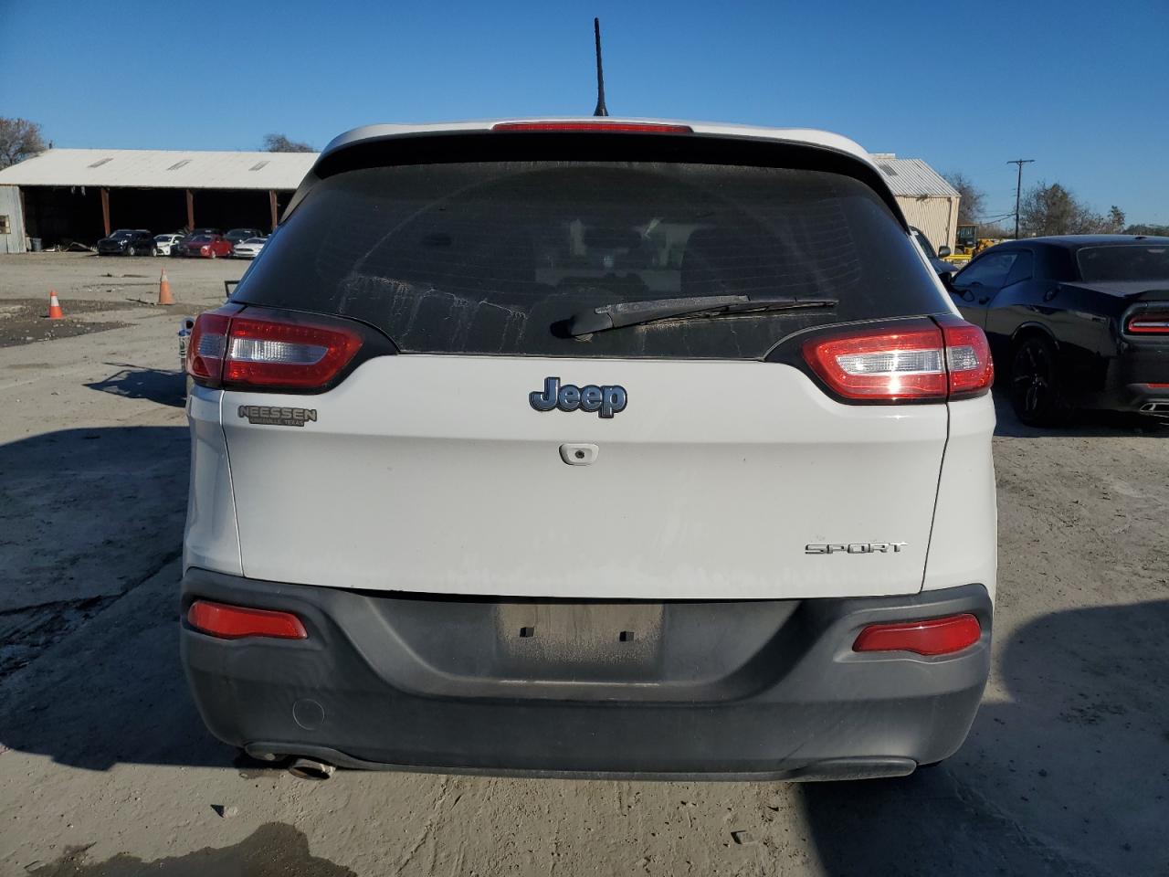 2014 Jeep Grand Cherokee - Image 6