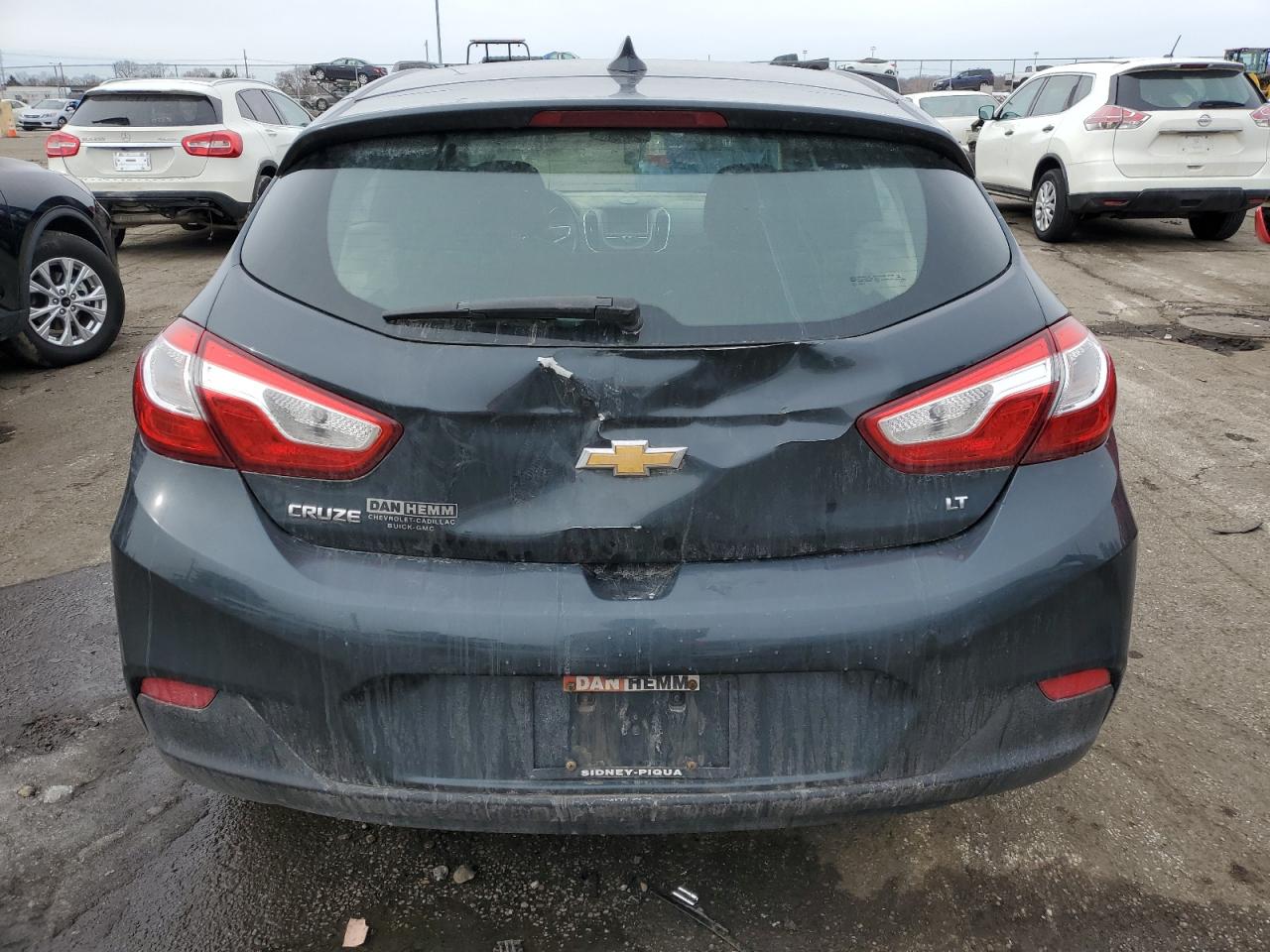 2017 Chevrolet Cruze - Image 6