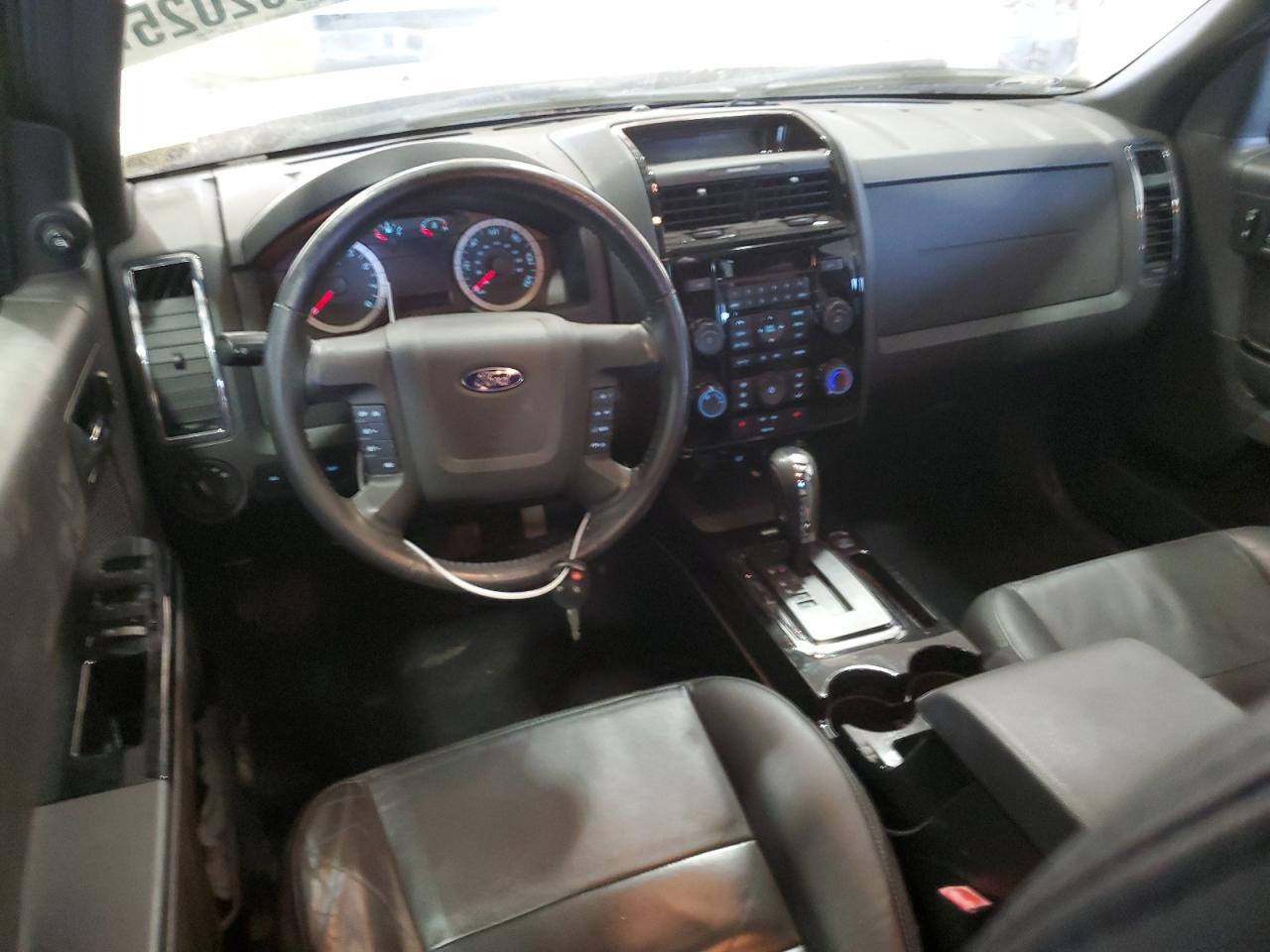 2011 Ford Escape - Image 8