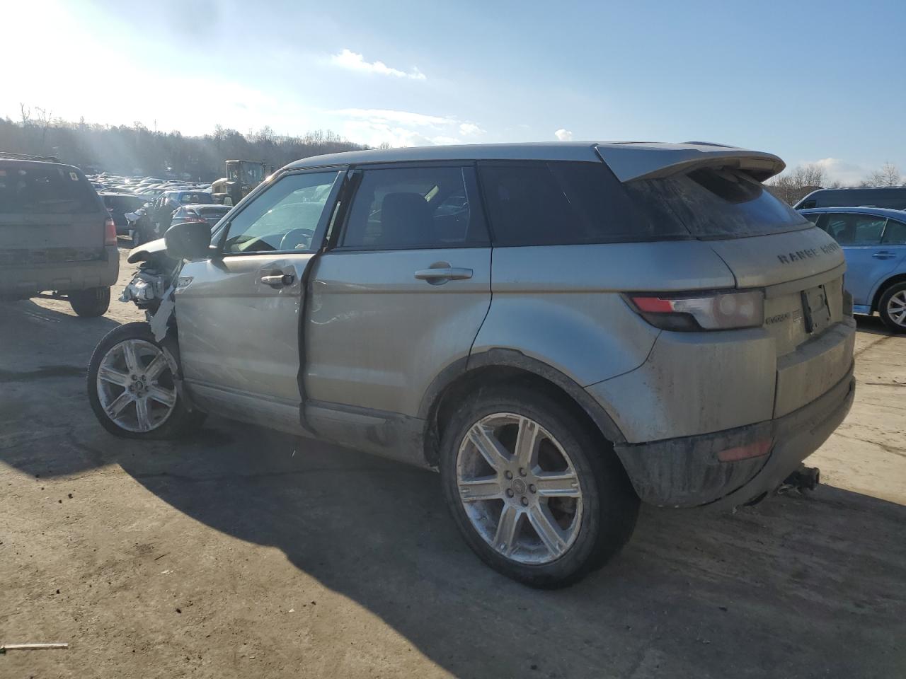 2013 Land Rover Range Rover - Image 2