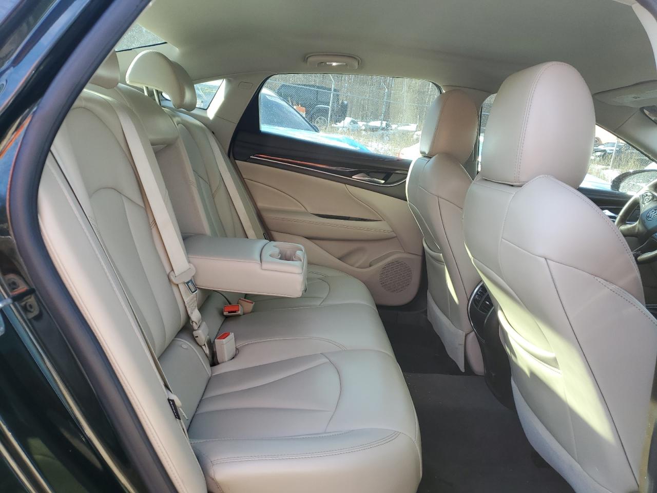 2017 Buick LaCrosse - Image 11