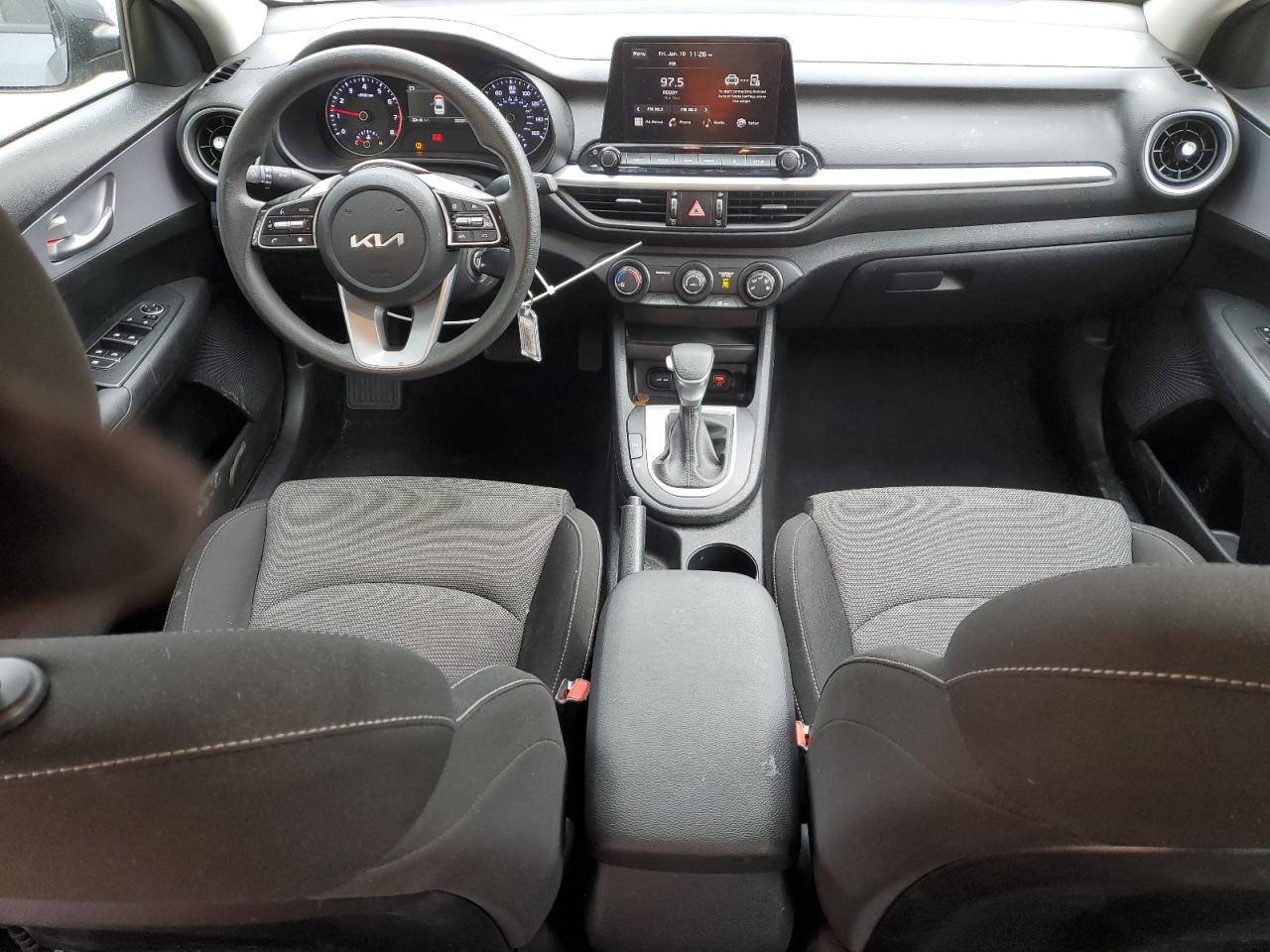 2024 Kia Forte - Image 8