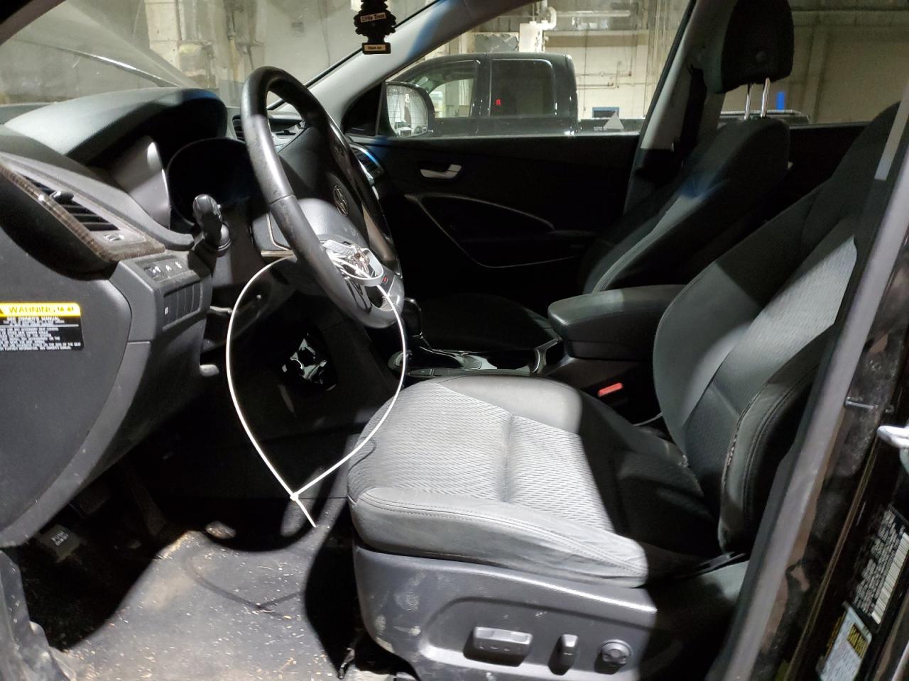 2013 Hyundai Santa Fe - Image 7