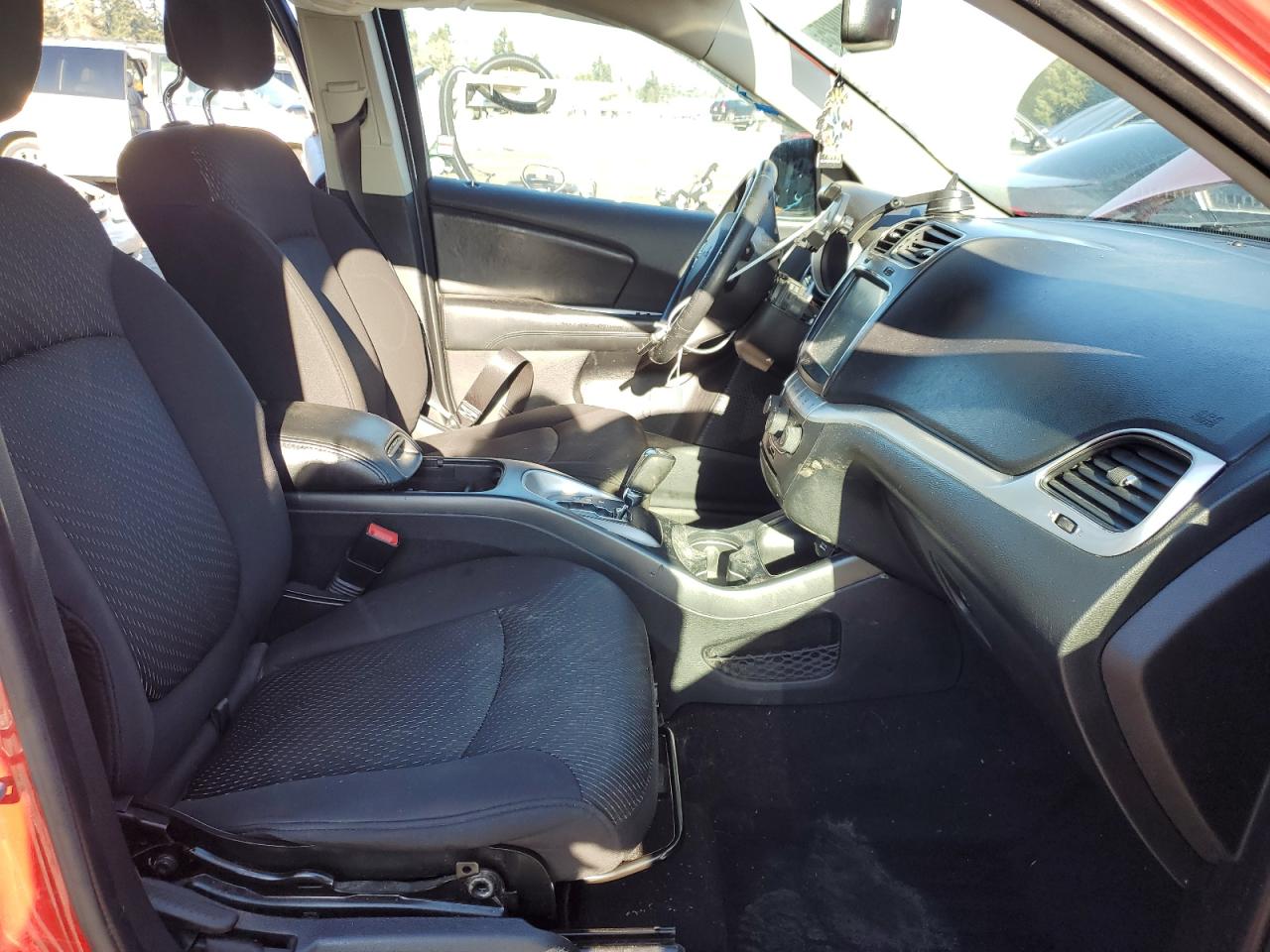 2014 Dodge Journey - Image 7