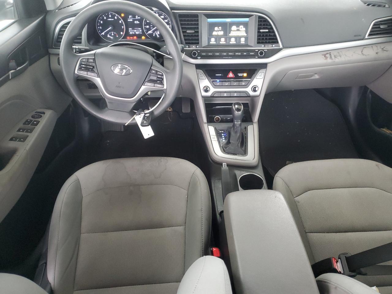 2017 Hyundai Elantra - Image 8