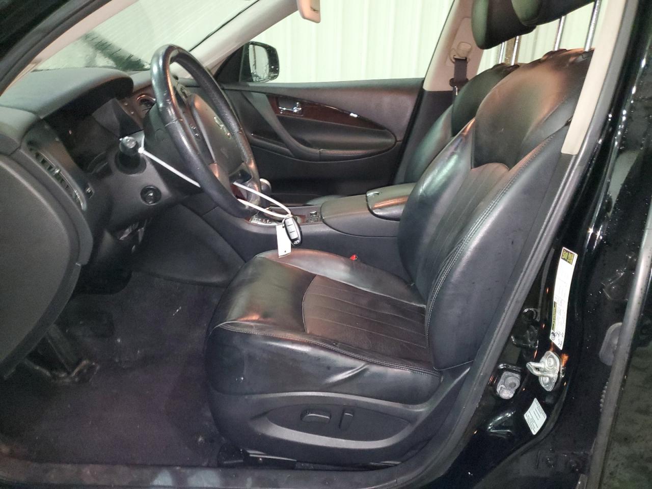 2016 Infiniti QX50 - Image 7