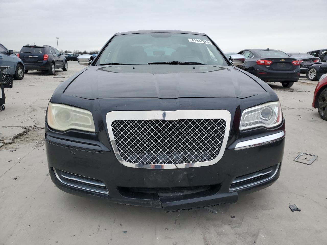 2012 Chrysler 300 - Image 5