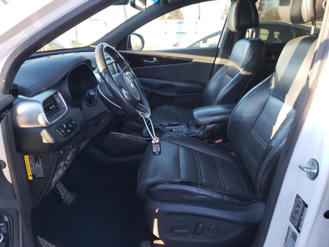 2016 Kia Sorento - Image 7