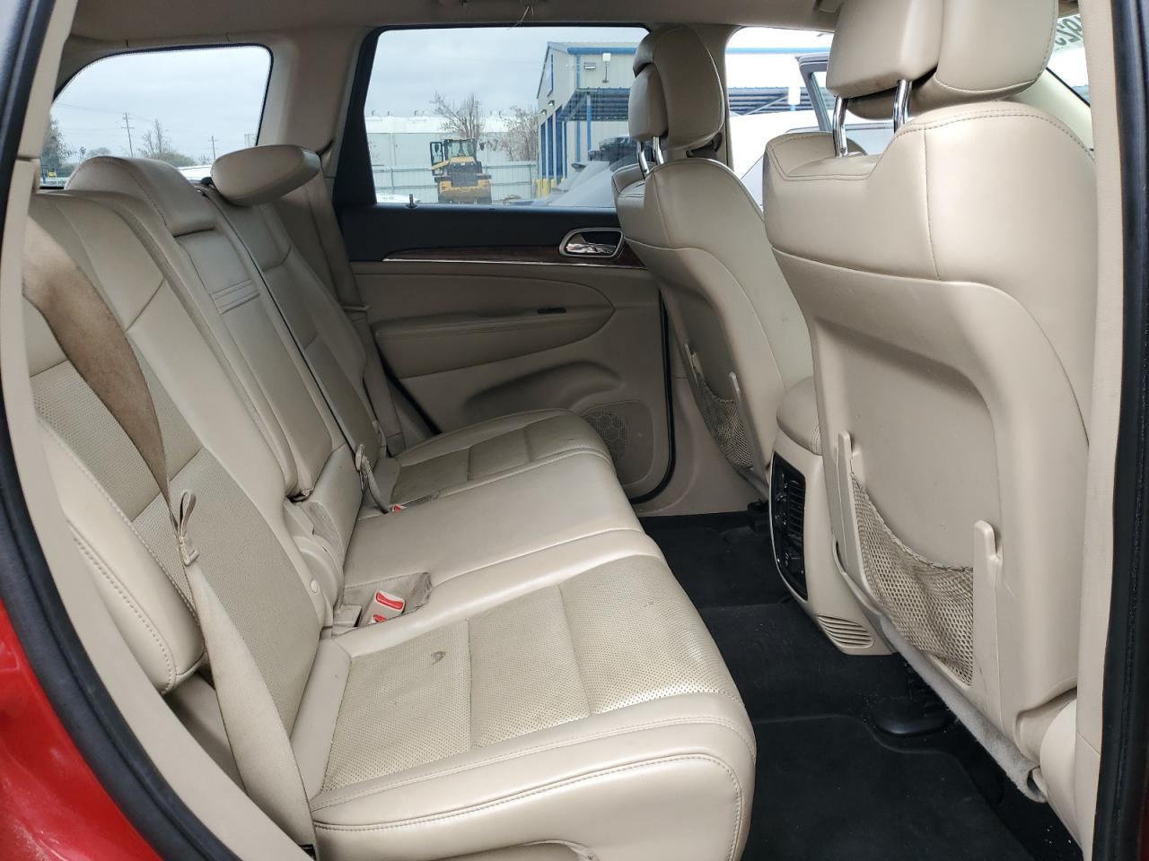 2011 Jeep Grand Cherokee - Image 11