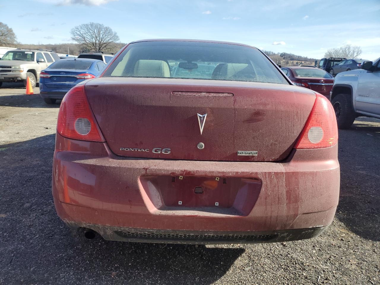 2010 Pontiac G6 - Image 6