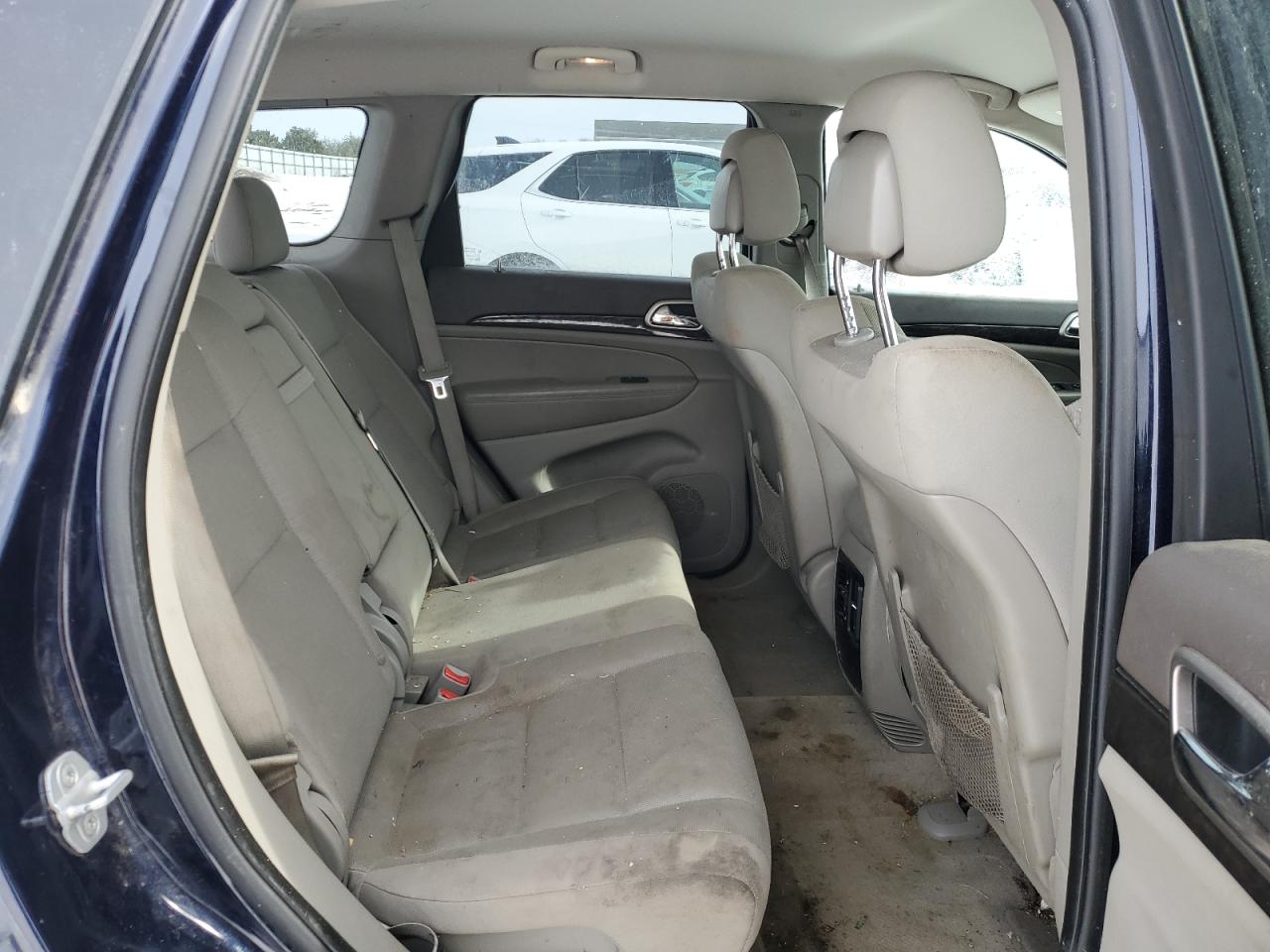 2012 Jeep Grand Cherokee - Image 12