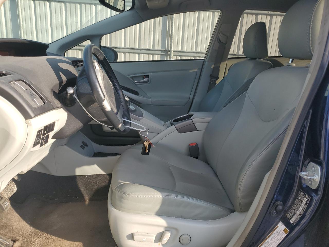 2014 Toyota Prius - Image 7
