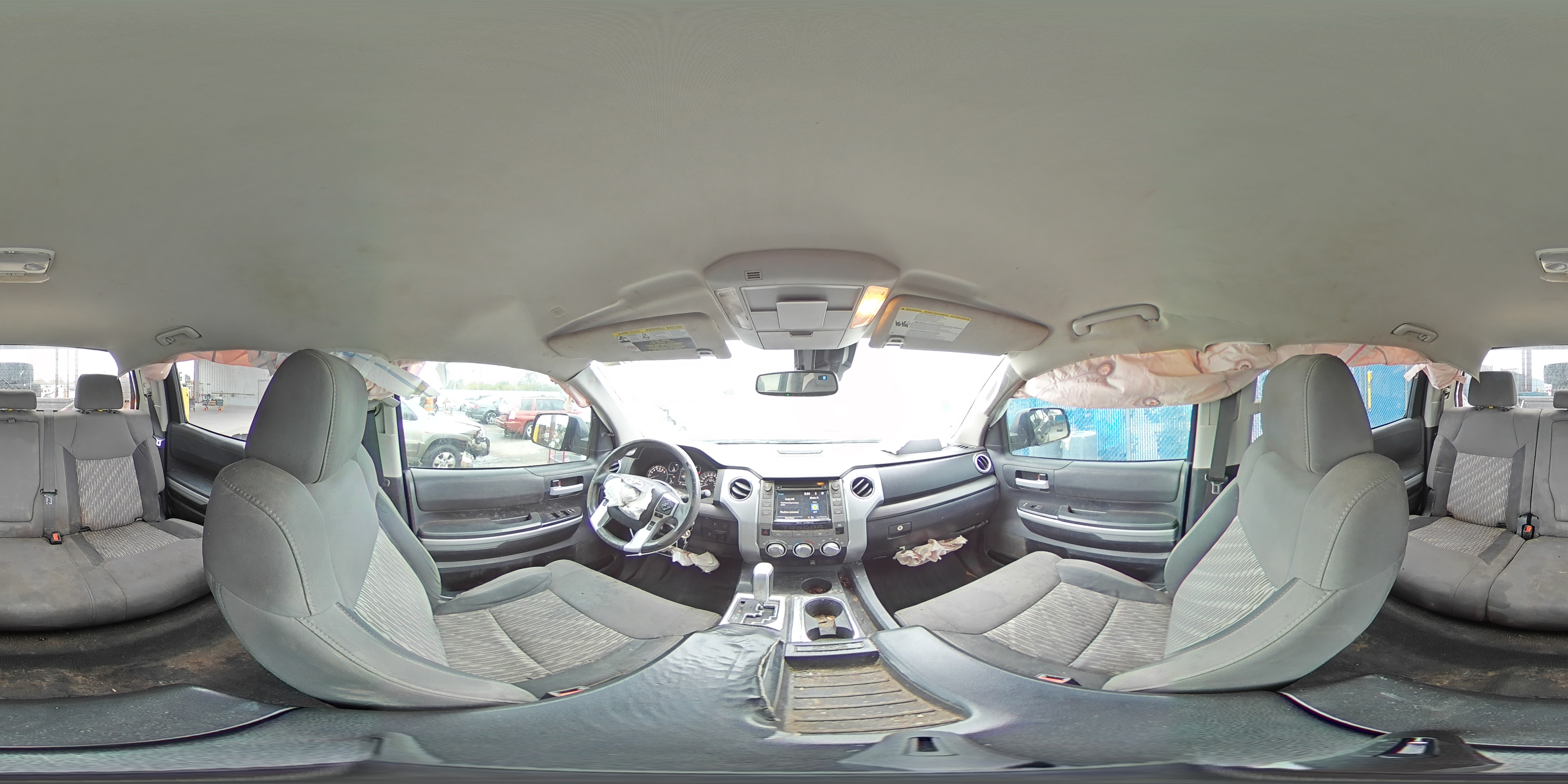 2019 Toyota Tundra - Image 14