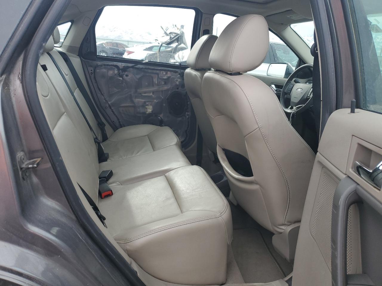 2009 Ford Focus - Image 10