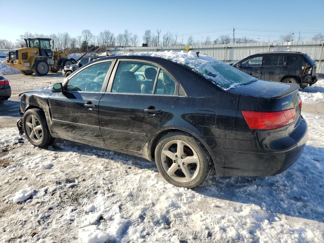 2009 Hyundai Sonata - Image 2