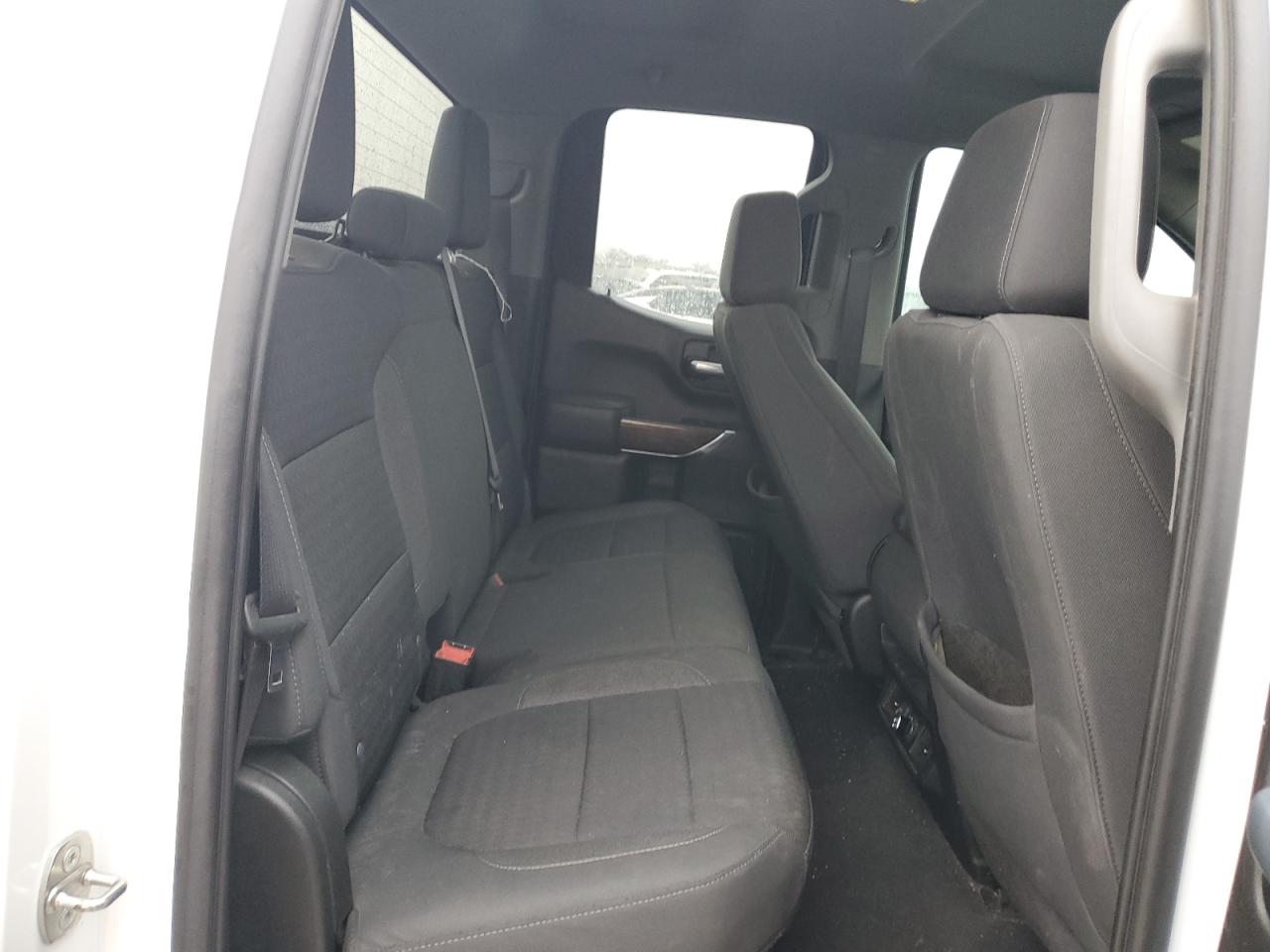 2021 GMC Sierra - Image 10