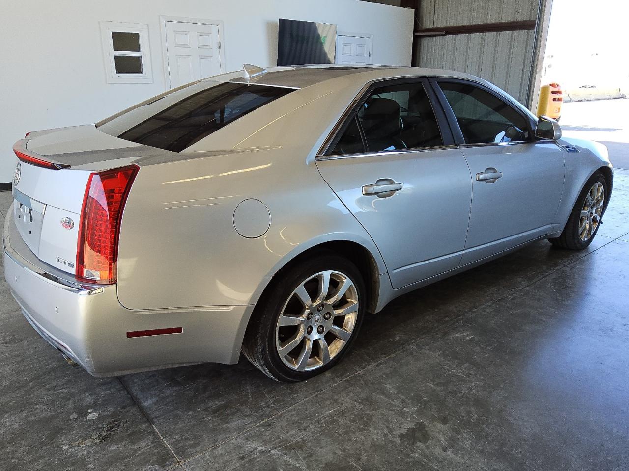 2009 Cadillac CTS - Image 3