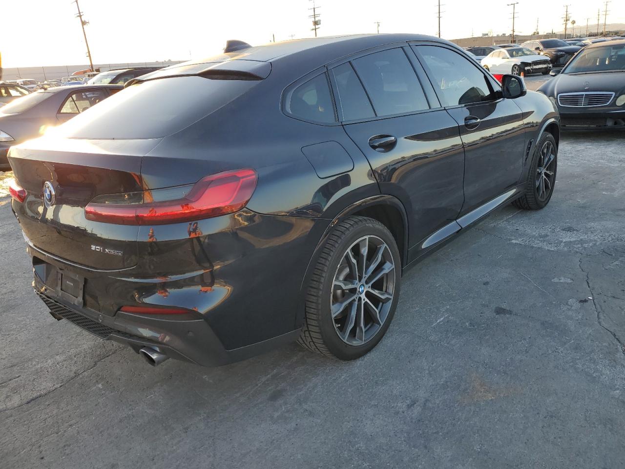 2019 BMW X4 - Image 3