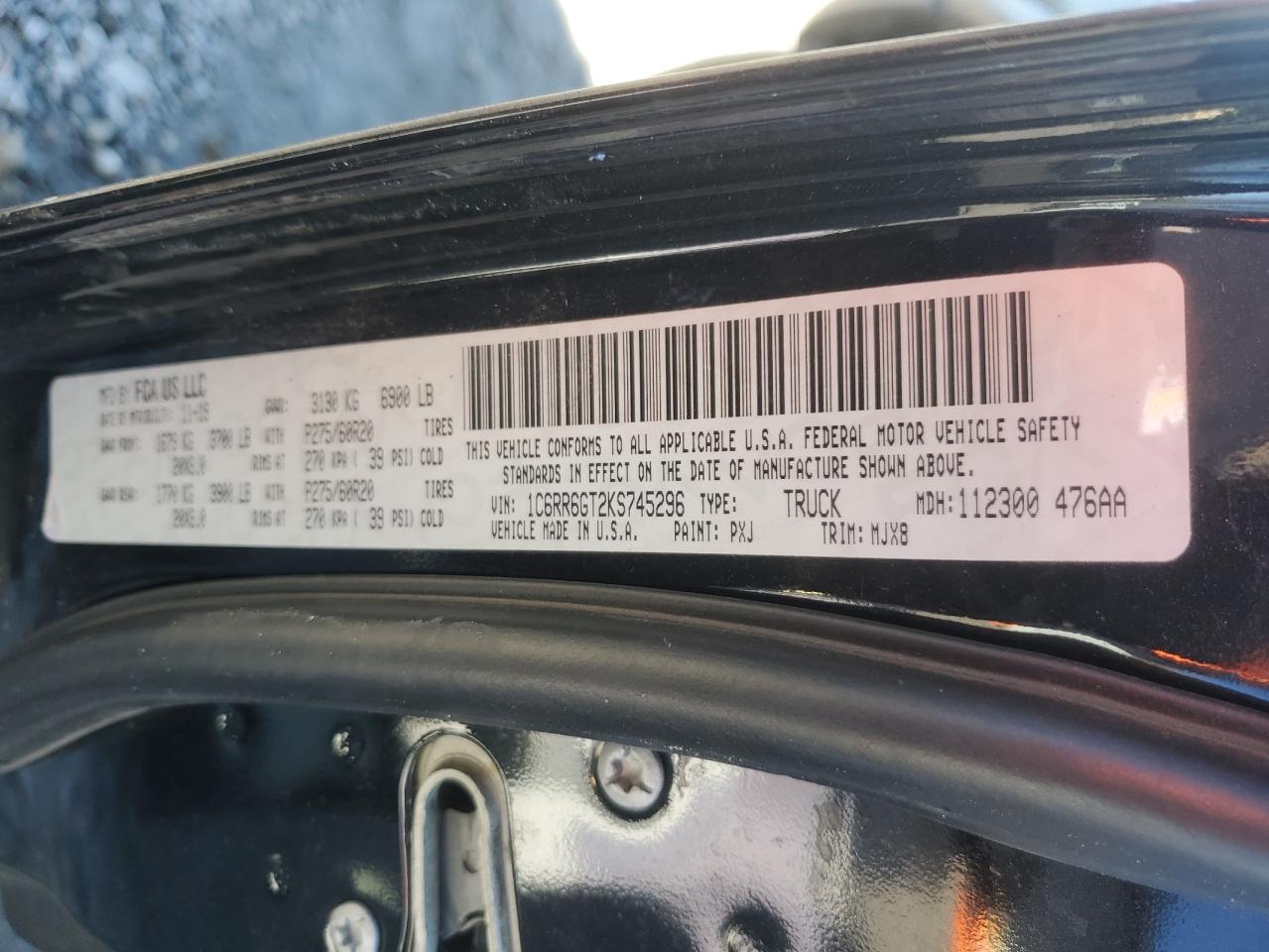 2019 RAM 1500 - Image 14