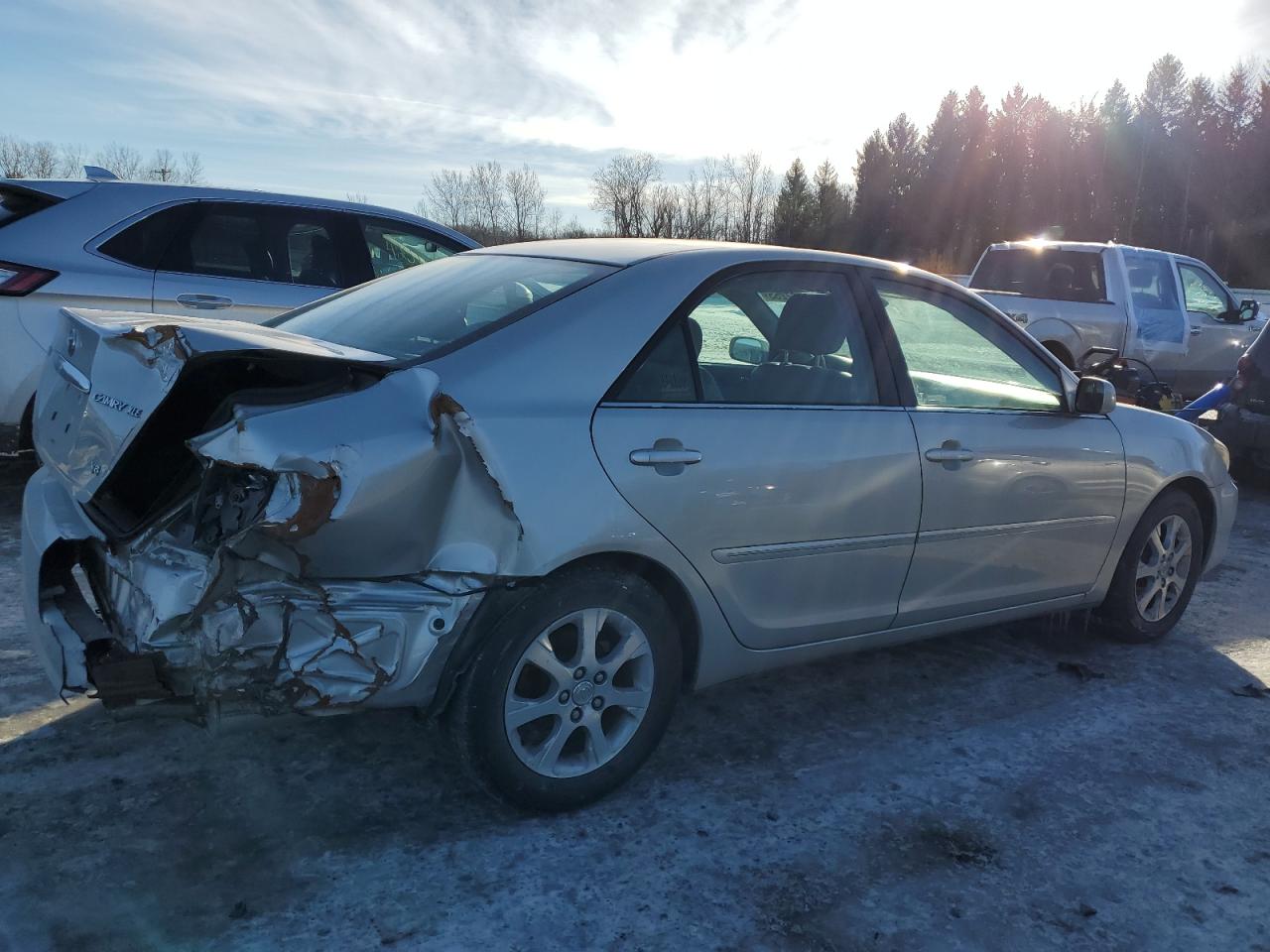 2005 Toyota Camry - Image 3