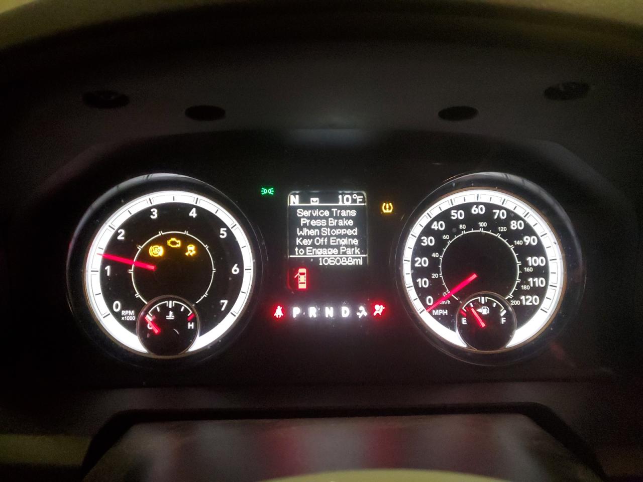 2016 RAM 1500 - Image 9