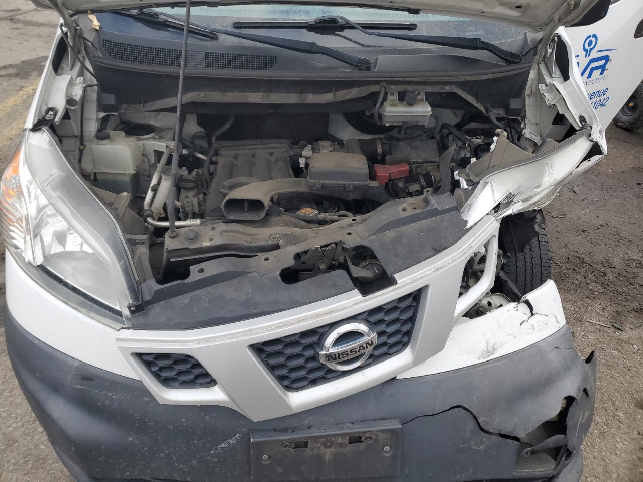 2017 Nissan NV - Image 12
