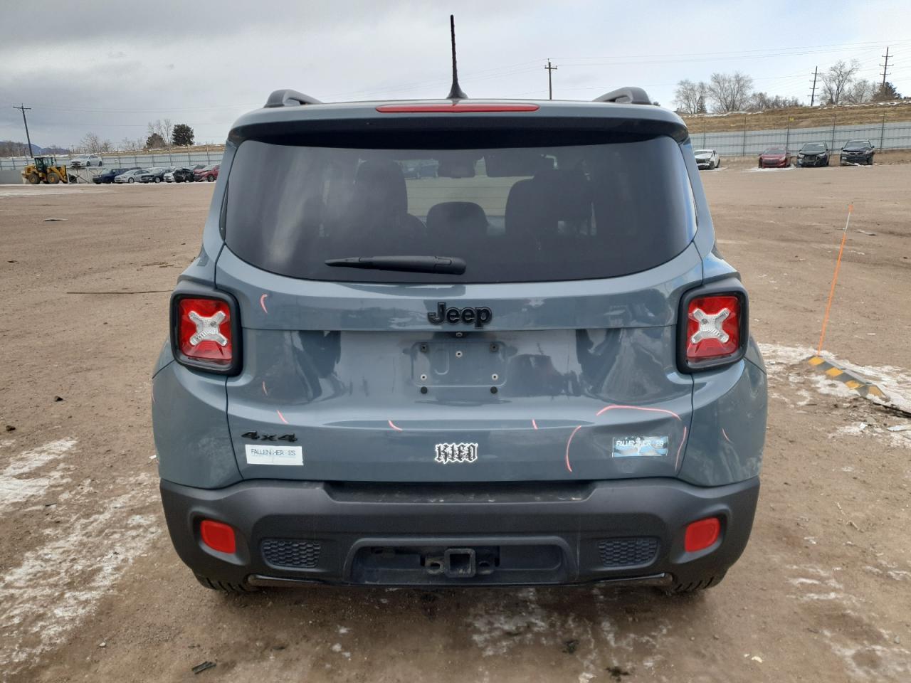 2017 Jeep Renegade - Image 6