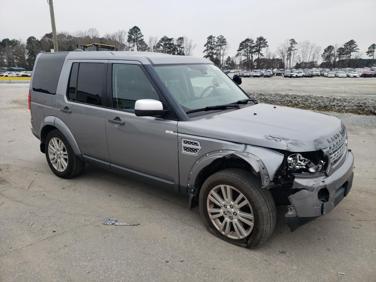 2011 Land Rover LR4 - Image 4