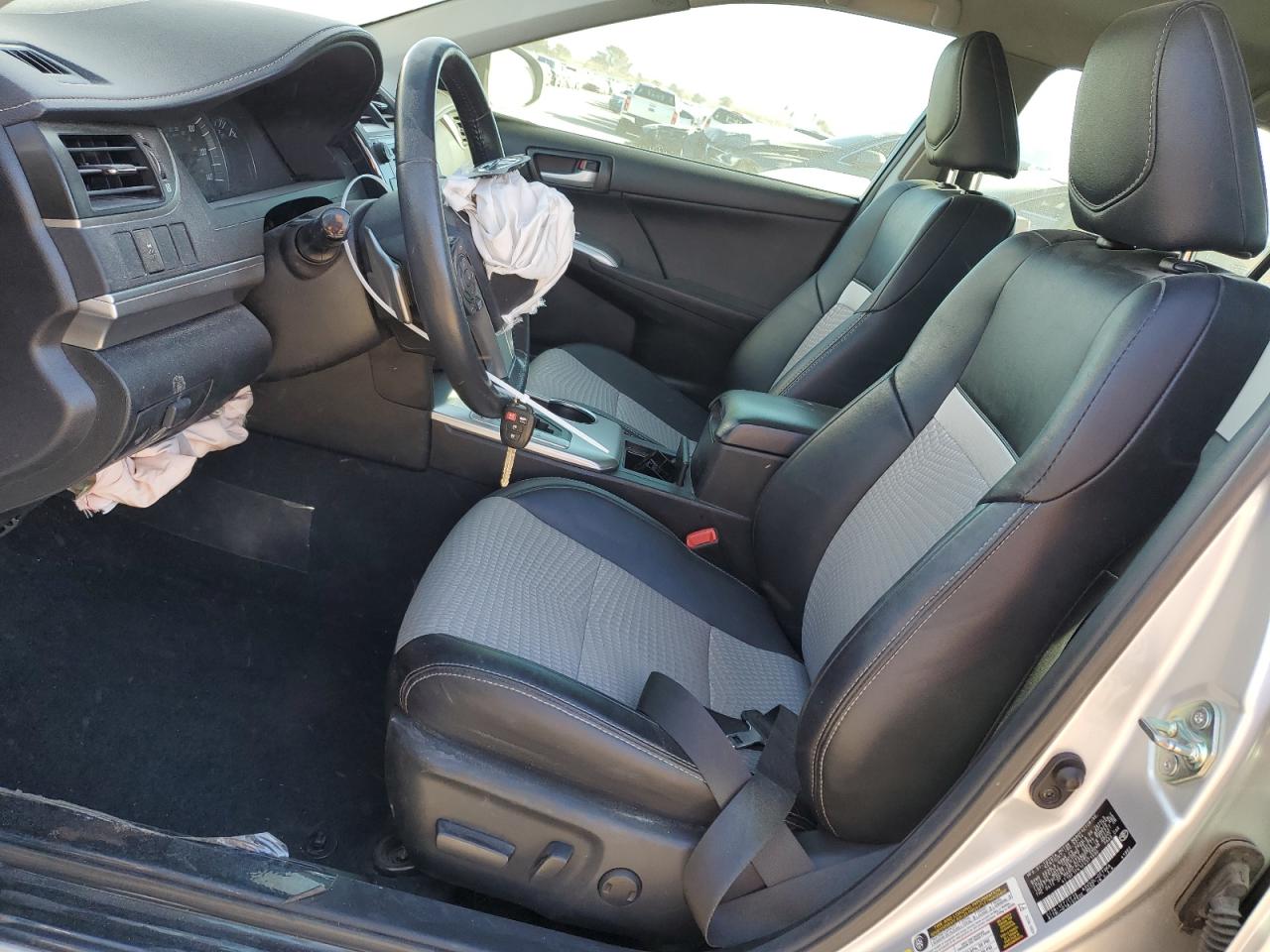 2014 Toyota Camry - Image 7