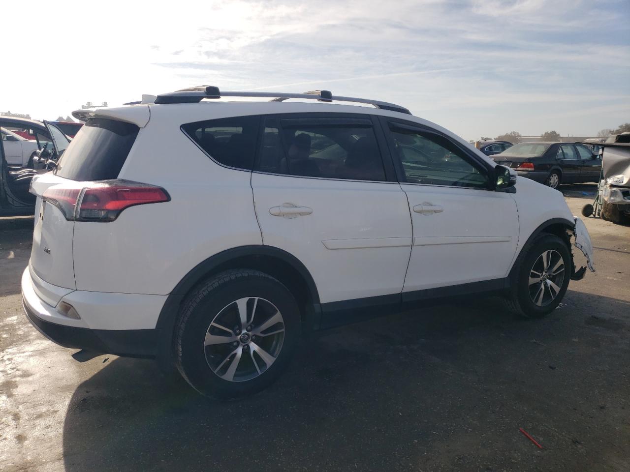 2017 Toyota RAV 4 - Image 3