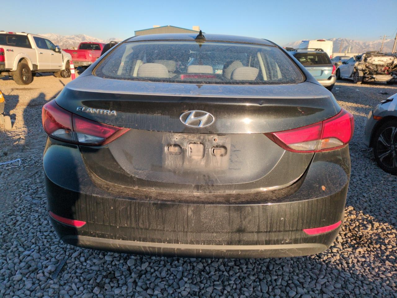 2016 Hyundai Elantra - Image 6