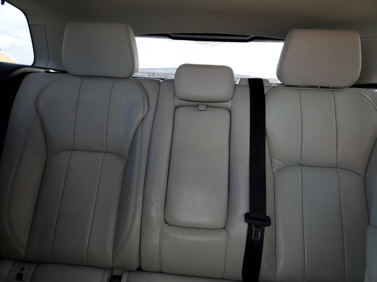 2016 Land Rover Range Rover - Image 10