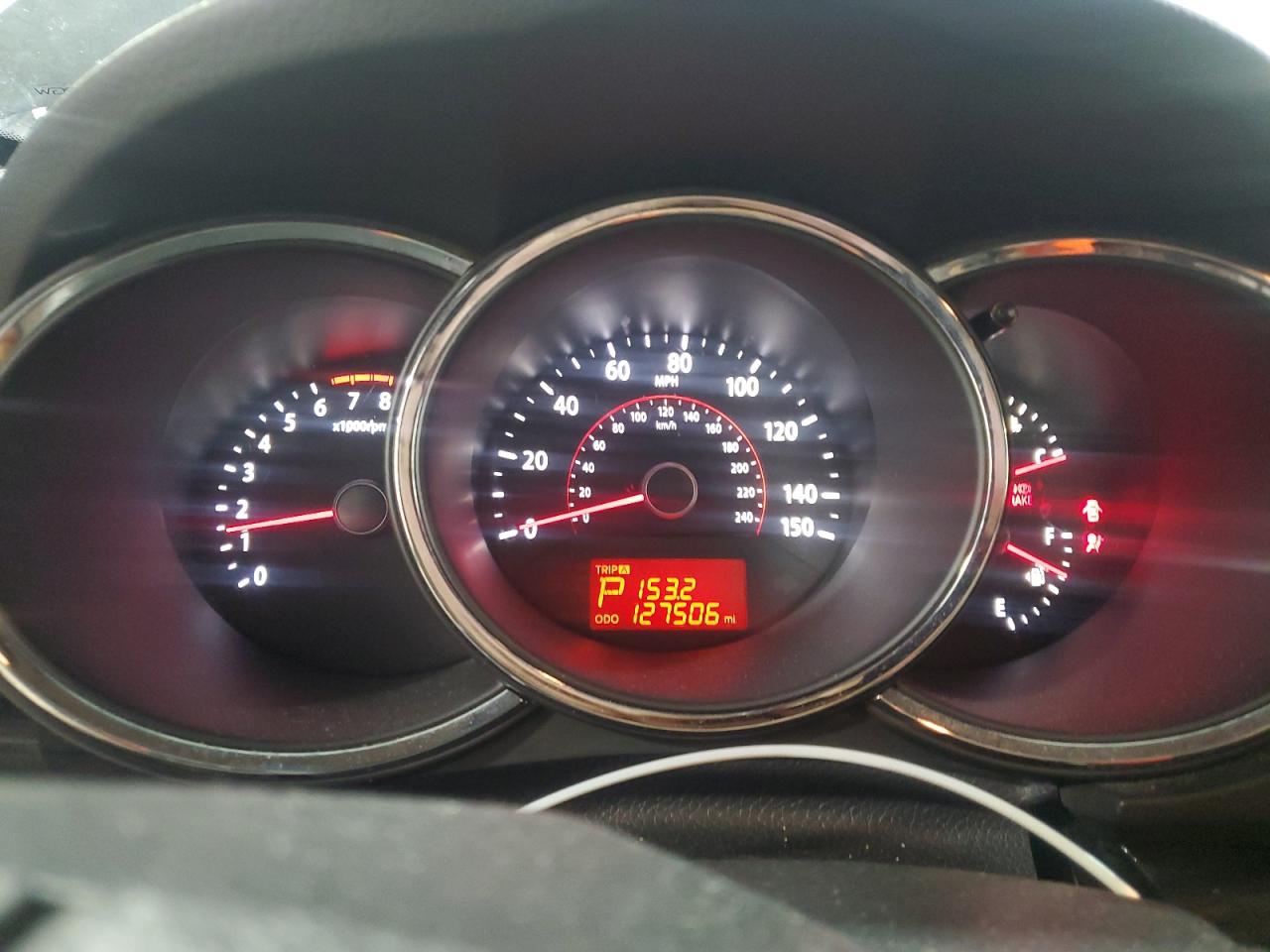 2011 Kia Sorento - Image 9