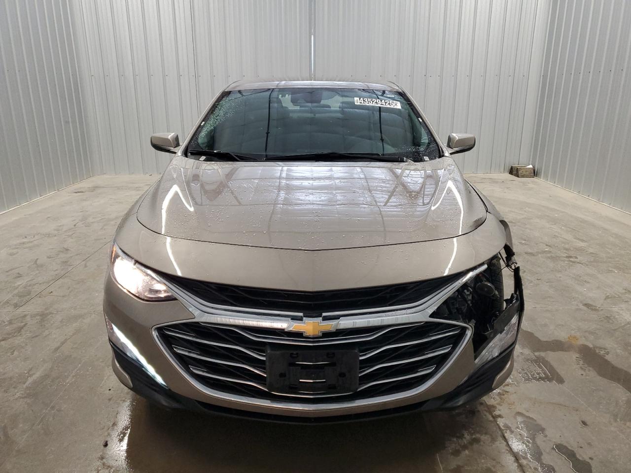 2023 Chevrolet Malibu - Image 5