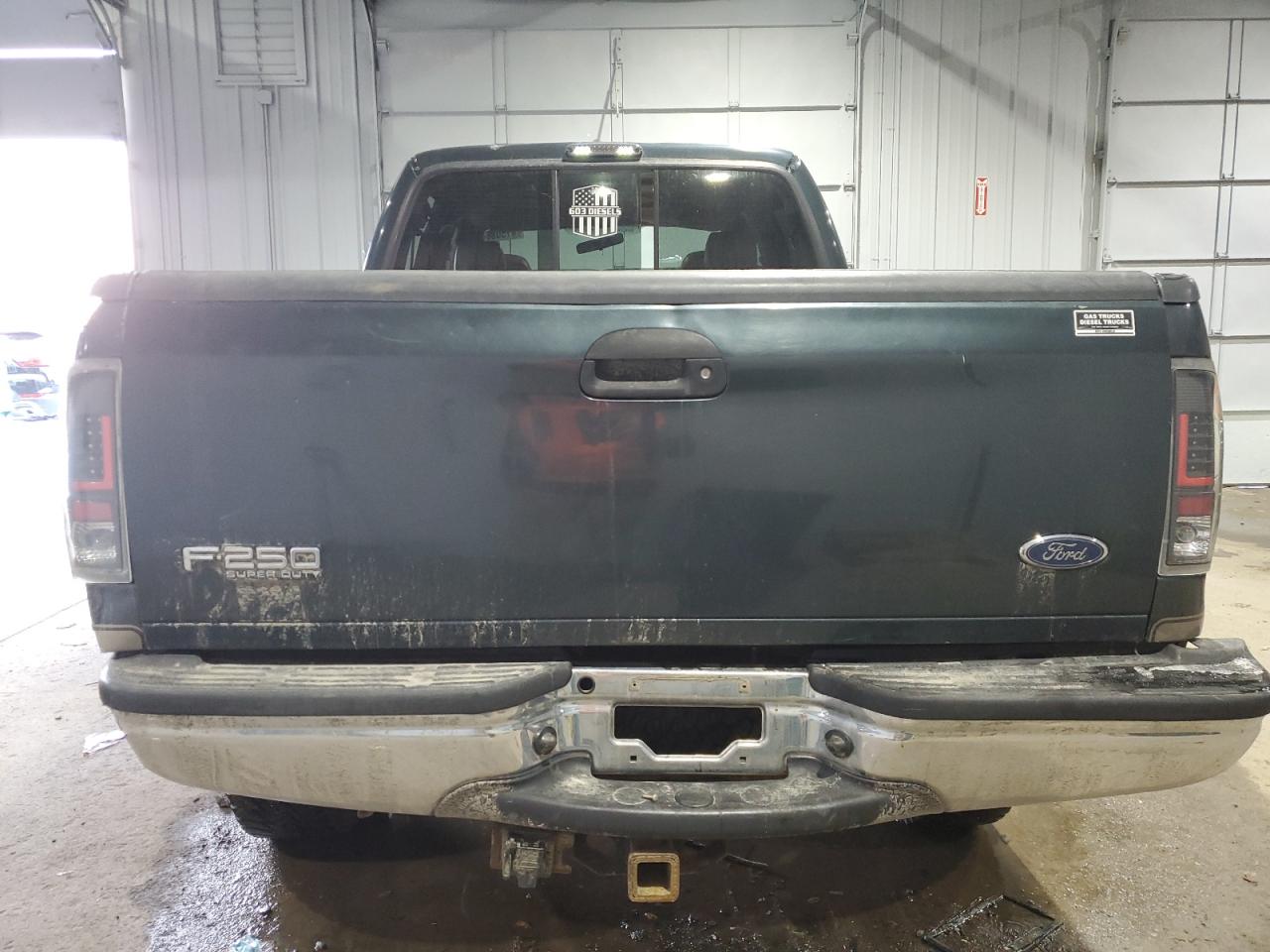2004 Ford F250 - Image 6