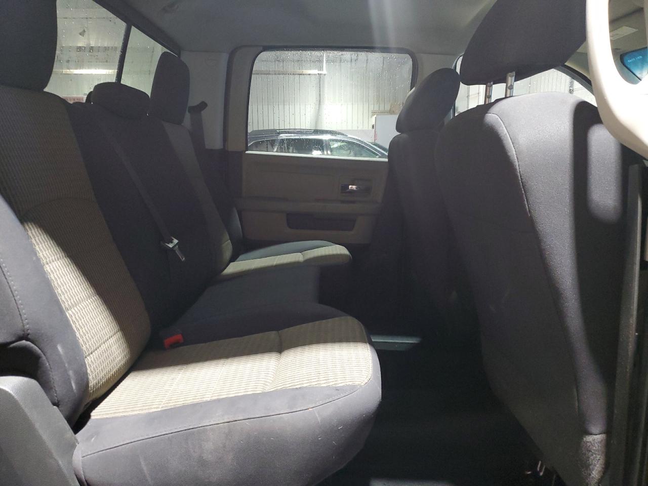 2011 Dodge RAM - Image 10