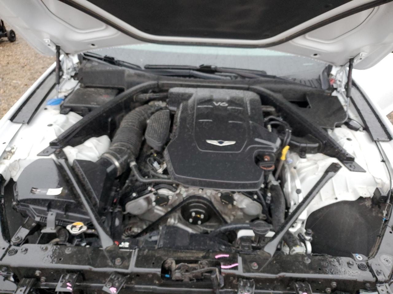 2019 Genesis G80 - Image 11