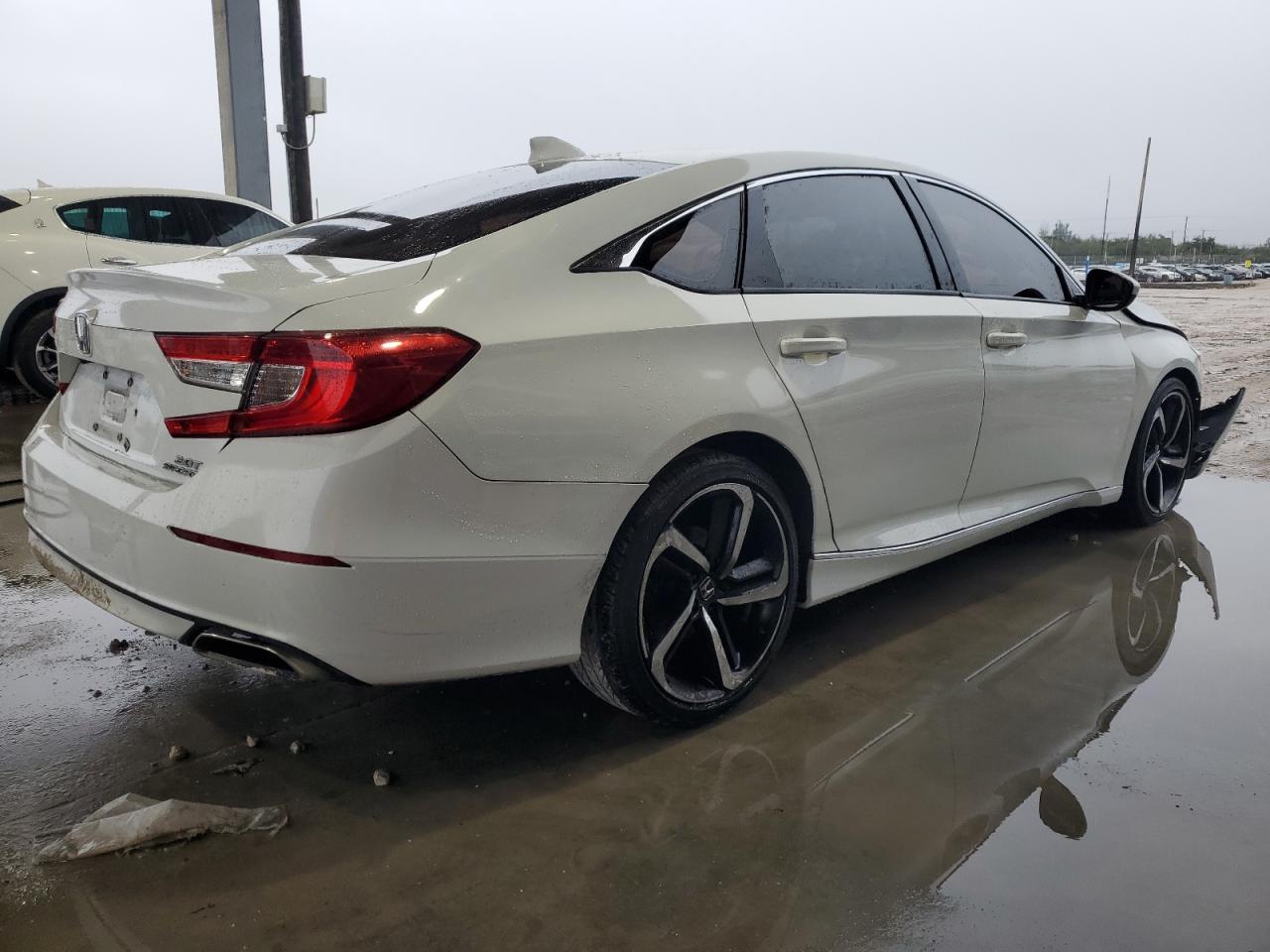 2018 Honda Accord - Image 3
