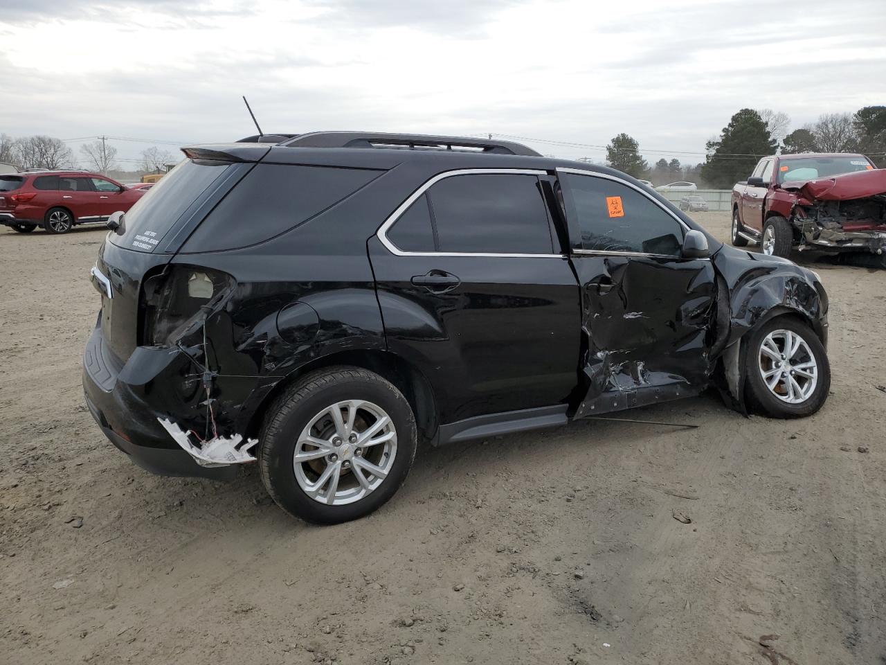 2017 Chevrolet Equinox - Image 3