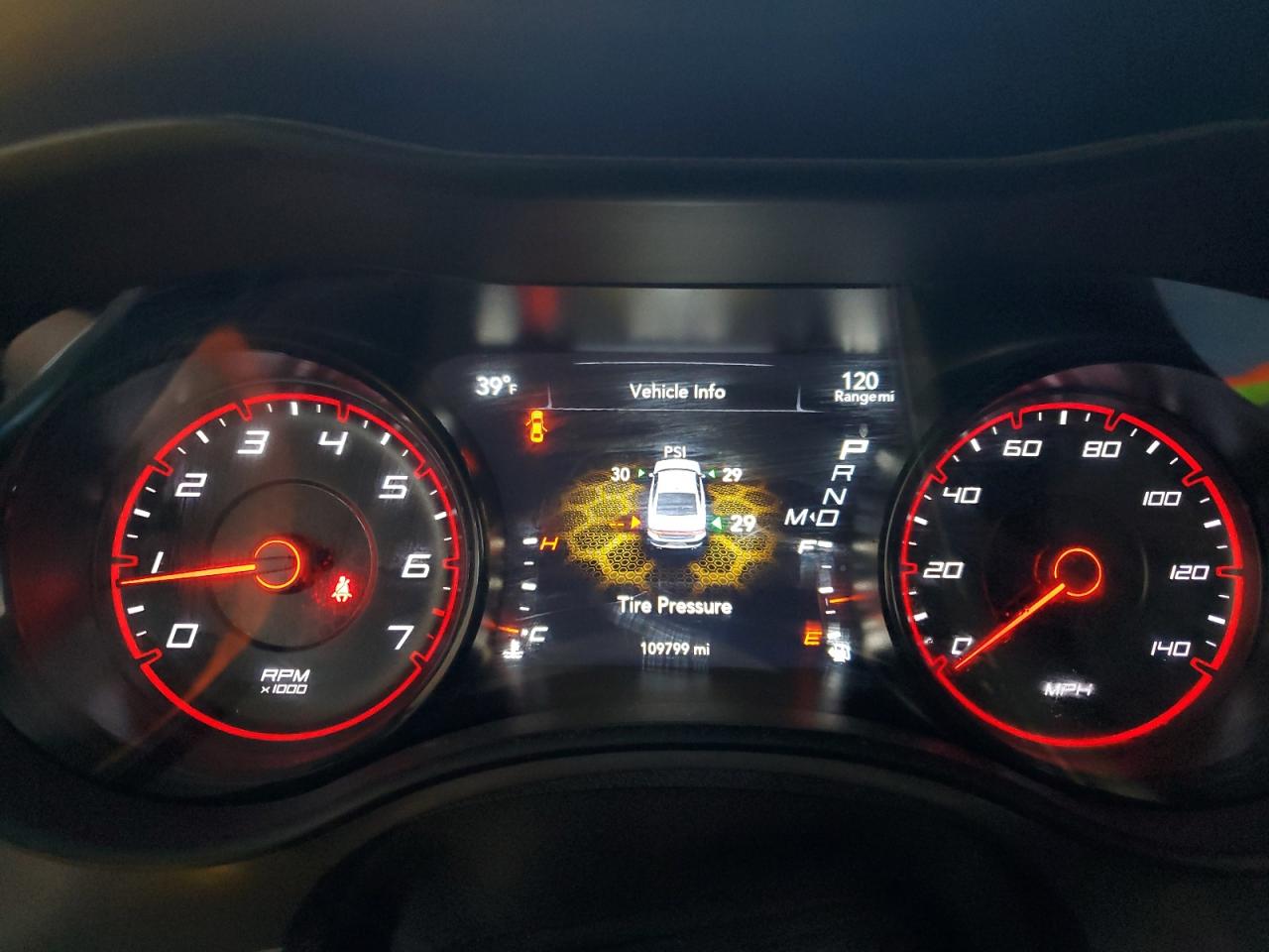 2021 Dodge Charger - Image 9