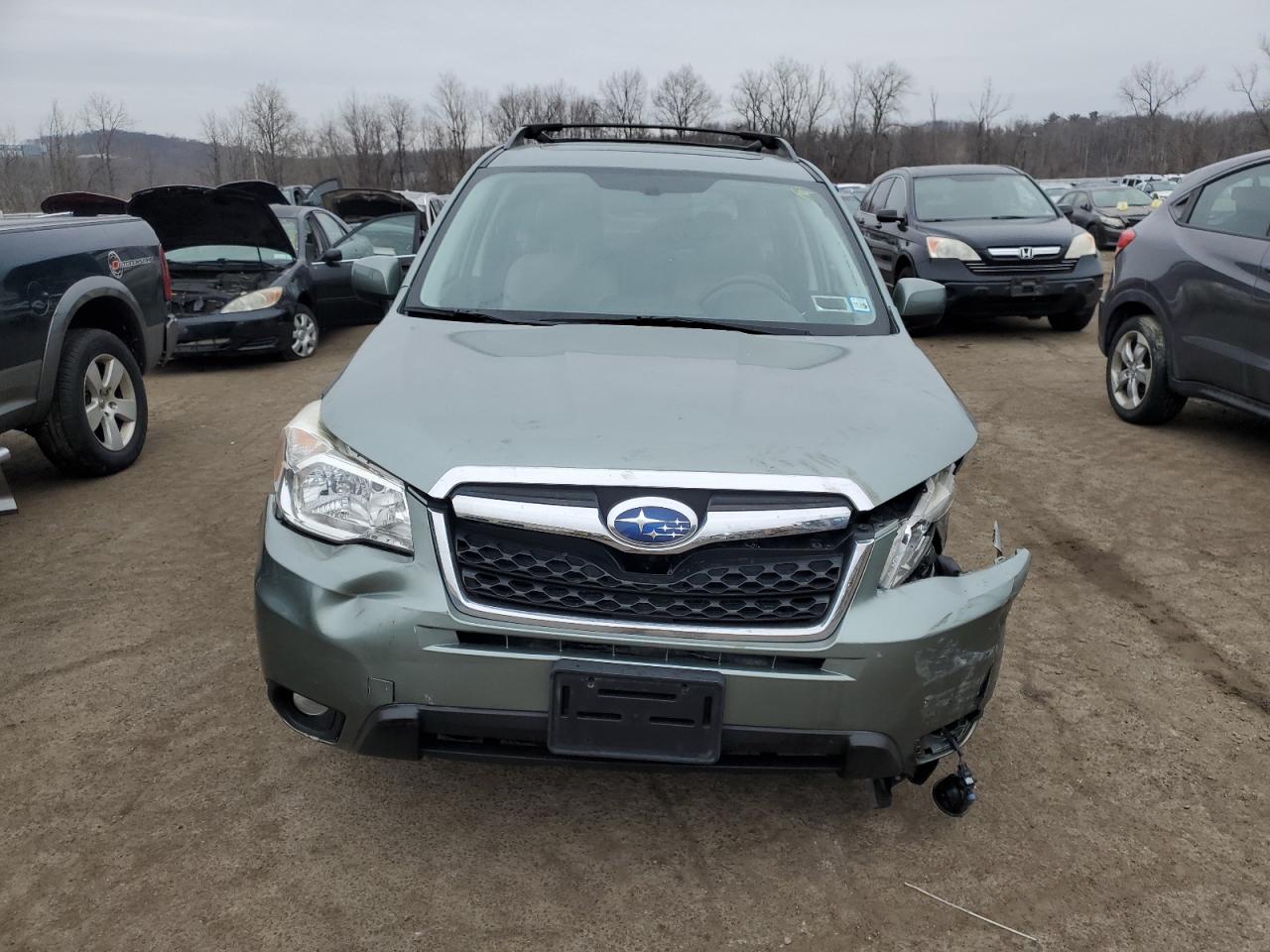 2016 Subaru Forester - Image 5